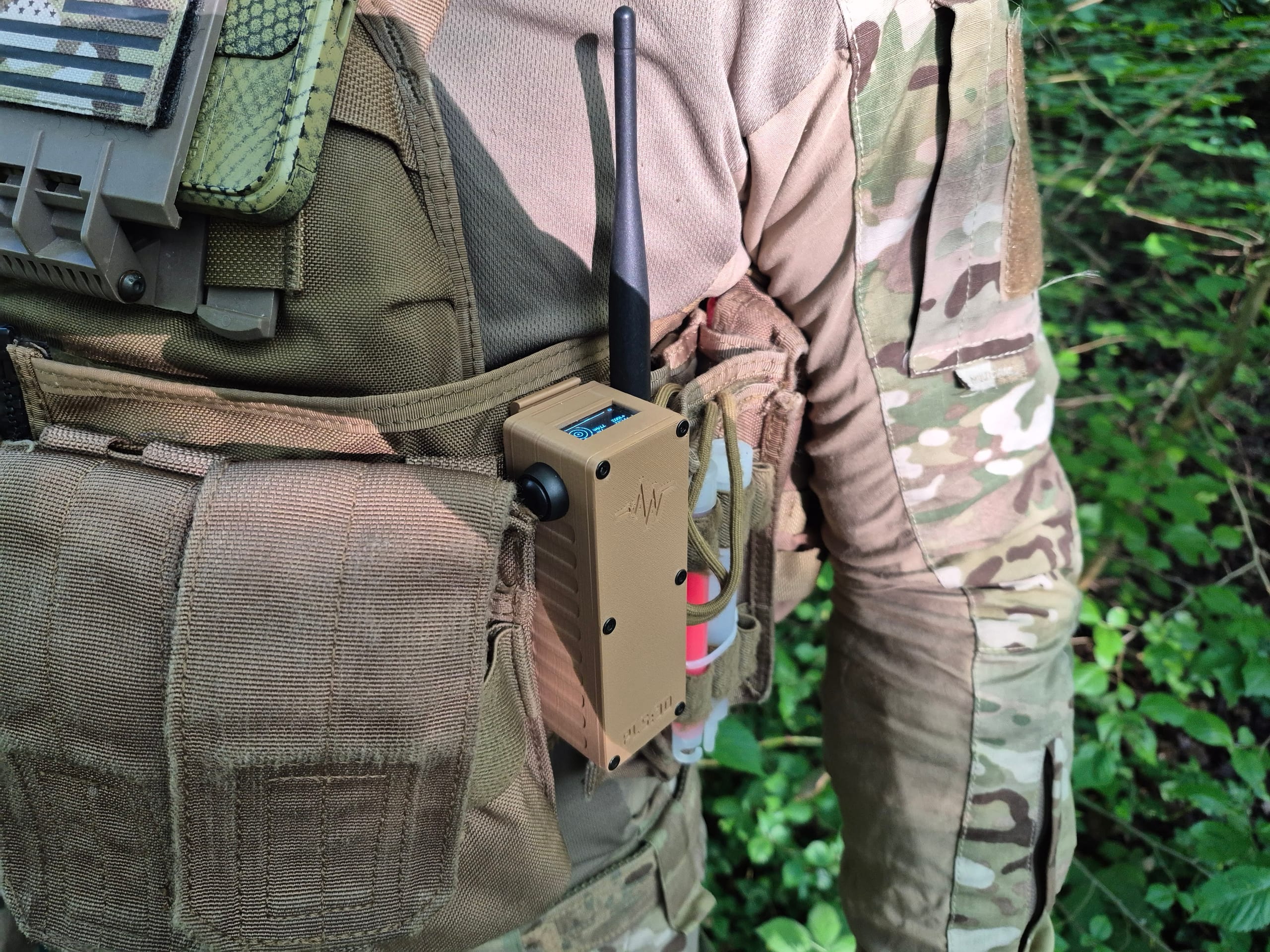 RBaken on a multicam plate carrier with antenna deployed