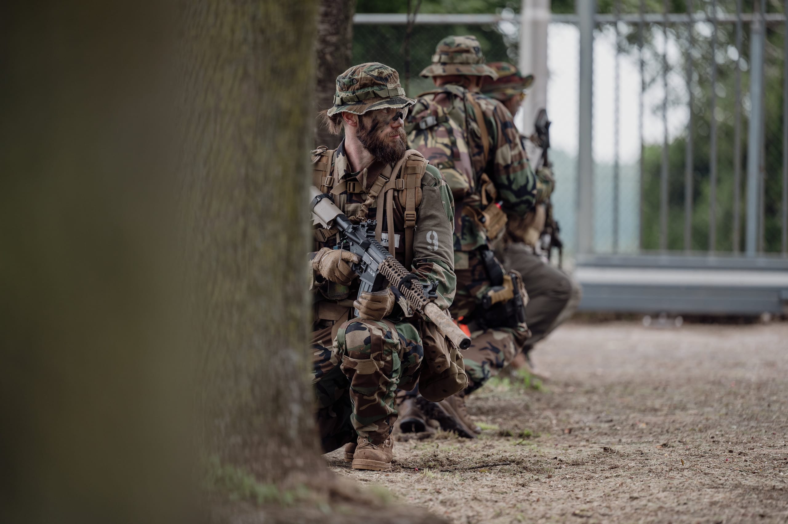 Crouching with team in milsim